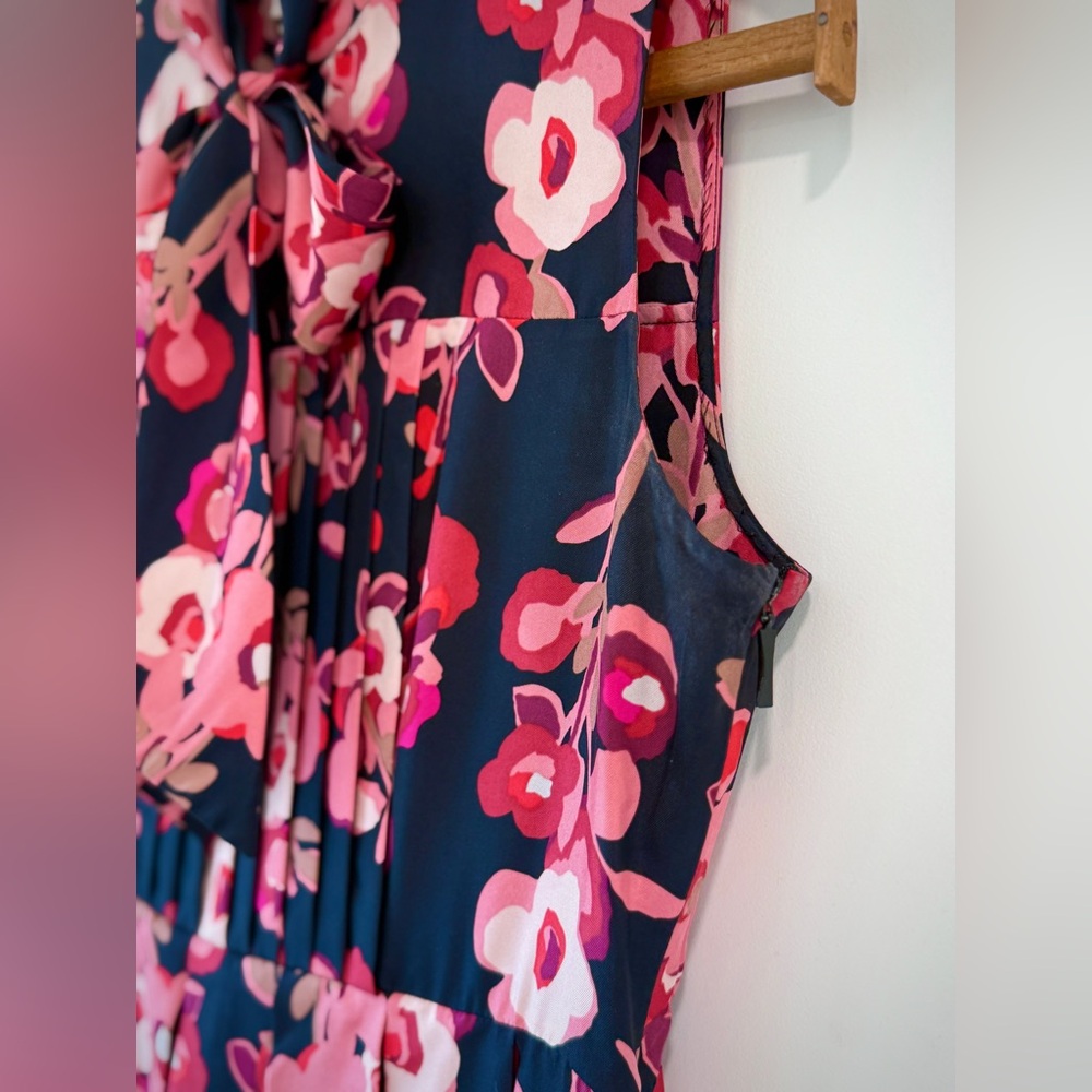 Kate Spade New York Shadow Bud Black and Pink Silk Print Pleated Floral Dress - Picture 12 of 16